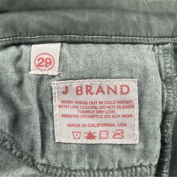 J Brand Skinny Leg Mid-Rise Micro-Cords in Conifer (dark green), W29 L29 - Picture 8 of 15